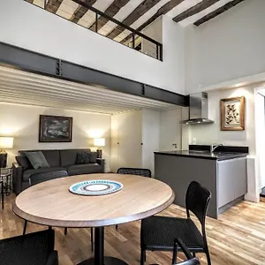 Apartment Moliere Chicsuites, Paris